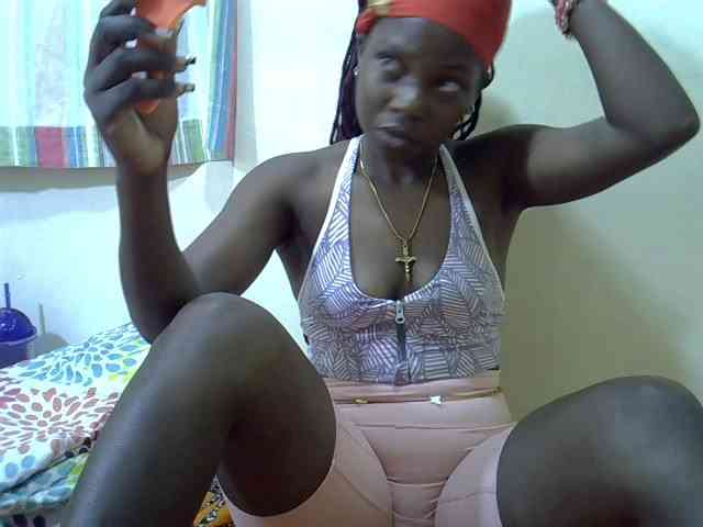 Prettylovie webcam
