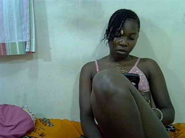 Prettylovie webcam