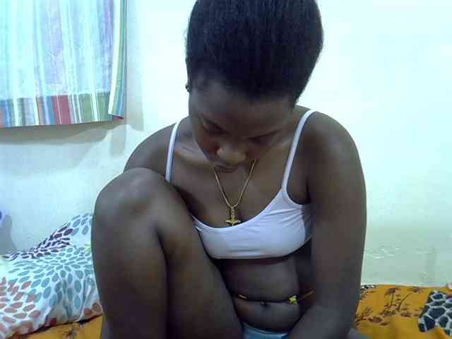 Prettylovie webcam