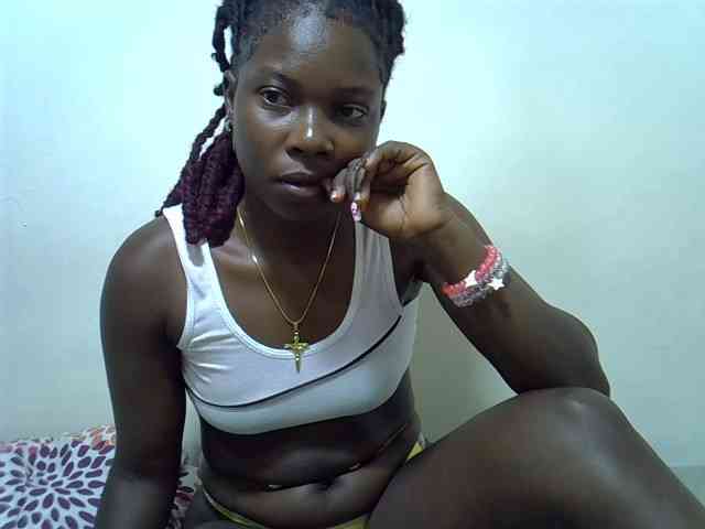 Prettylovie webcam