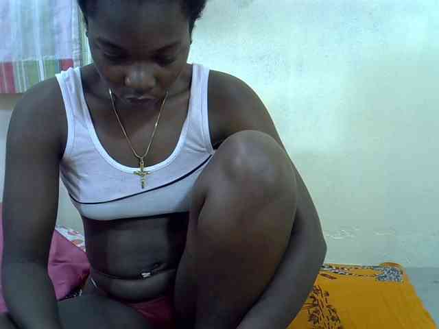 Prettylovie webcam