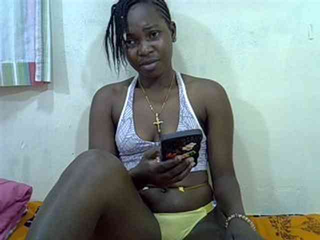 Prettylovie webcam