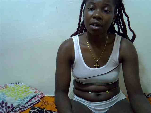 Prettylovie webcam