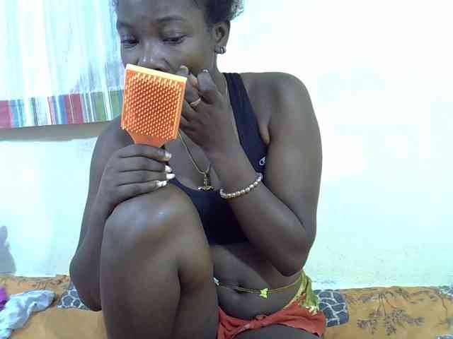 Prettylovie webcam