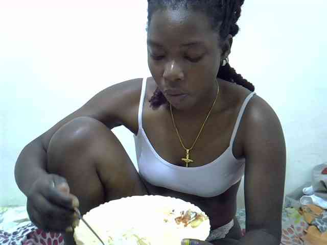 Prettylovie webcam
