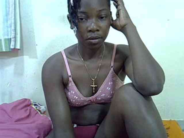 Prettylovie webcam