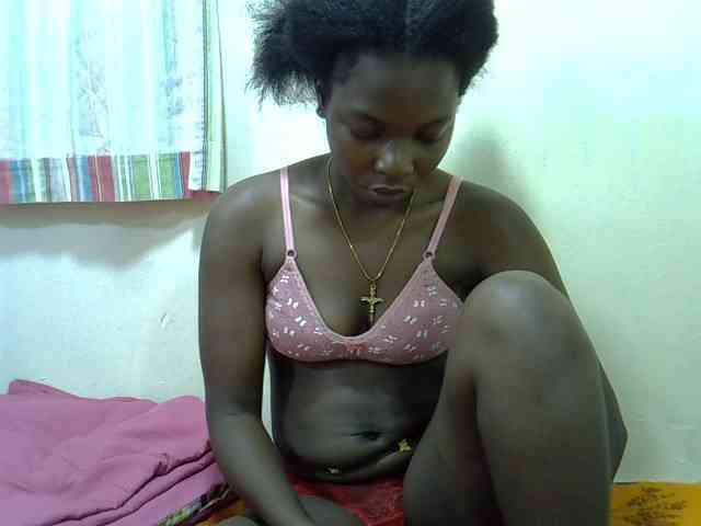 Prettylovie webcam