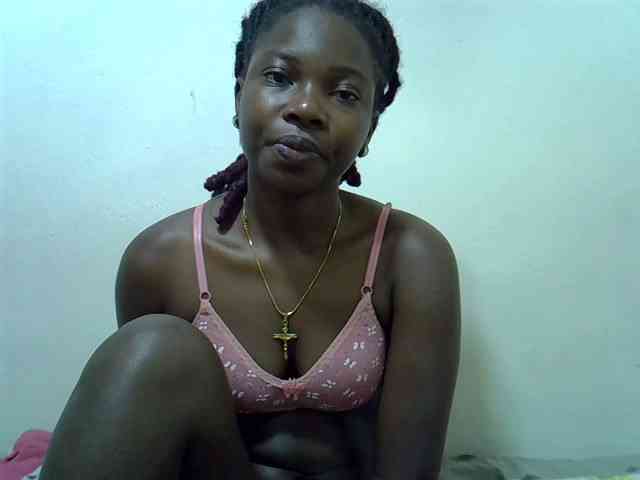 Prettylovie webcam