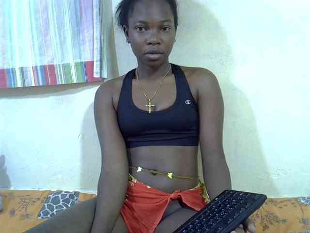 Prettylovie webcam