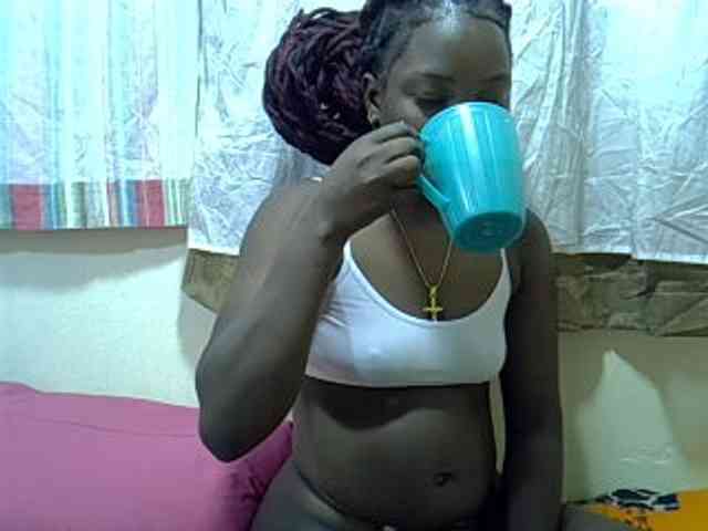 Prettylovie webcam