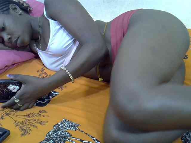 Prettylovie webcam