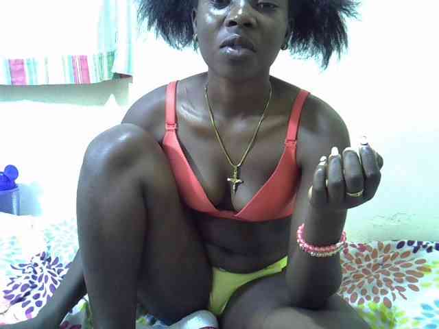 Prettylovie webcam