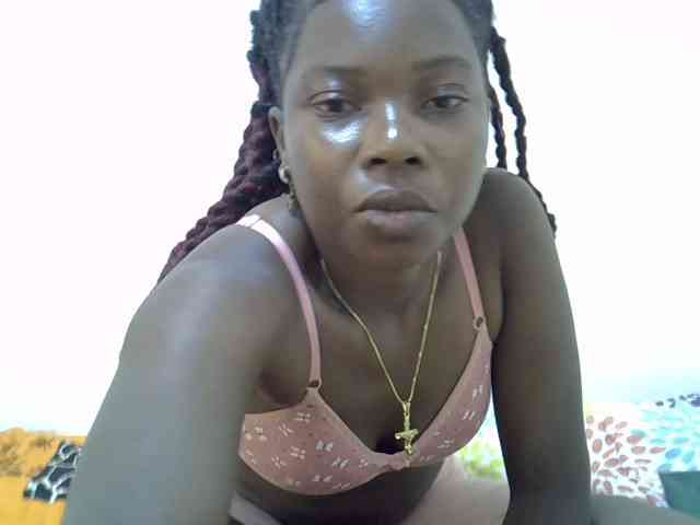 Prettylovie webcam