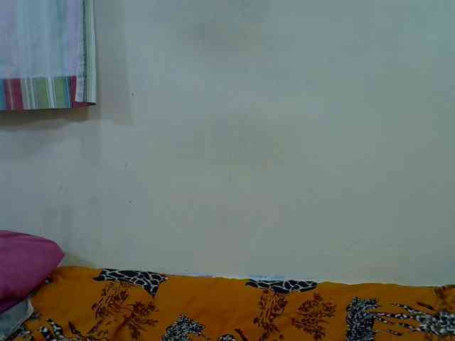 Prettylovie webcam