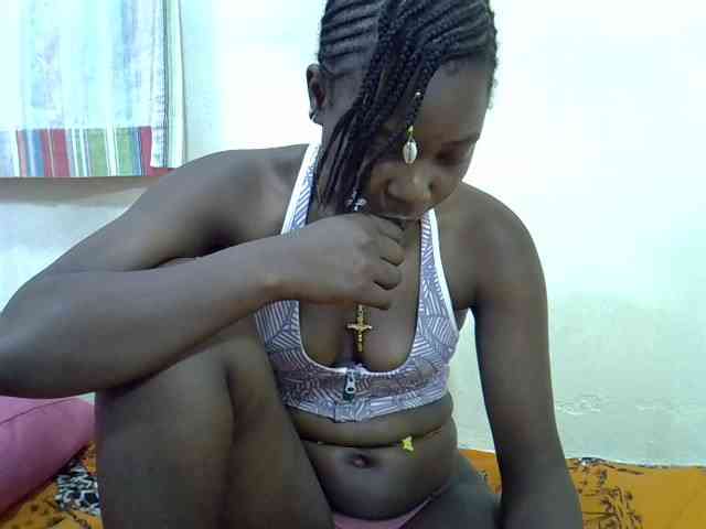 Prettylovie webcam