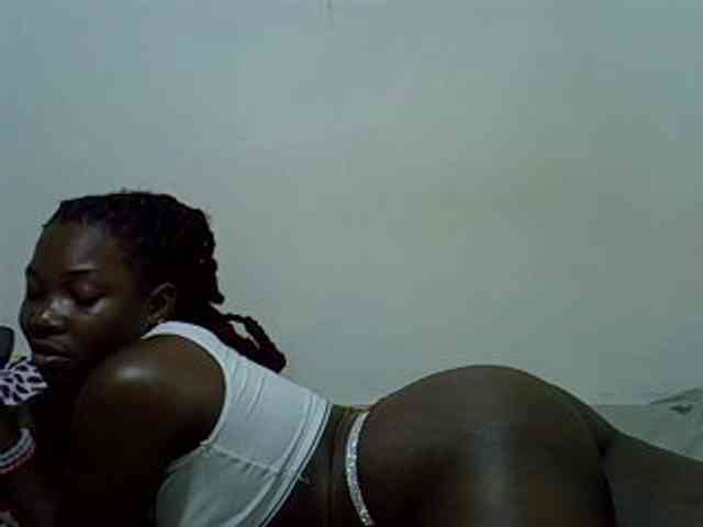 Prettylovie webcam