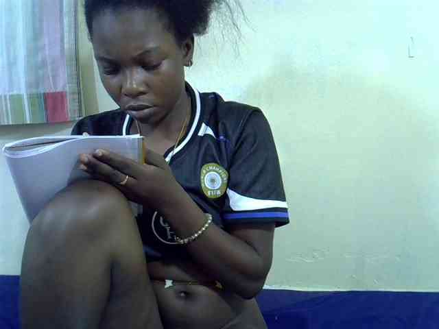 Prettylovie webcam