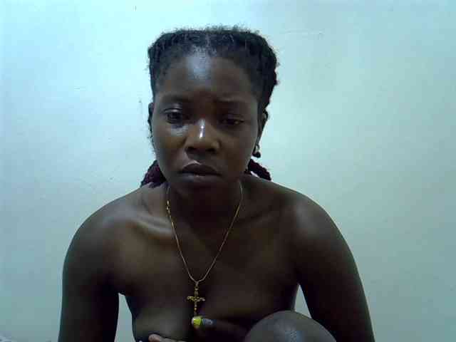 Prettylovie webcam