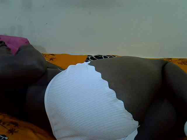 Prettylovie webcam
