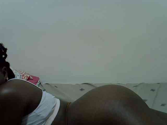 Prettylovie webcam