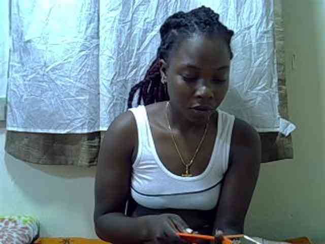 Prettylovie webcam