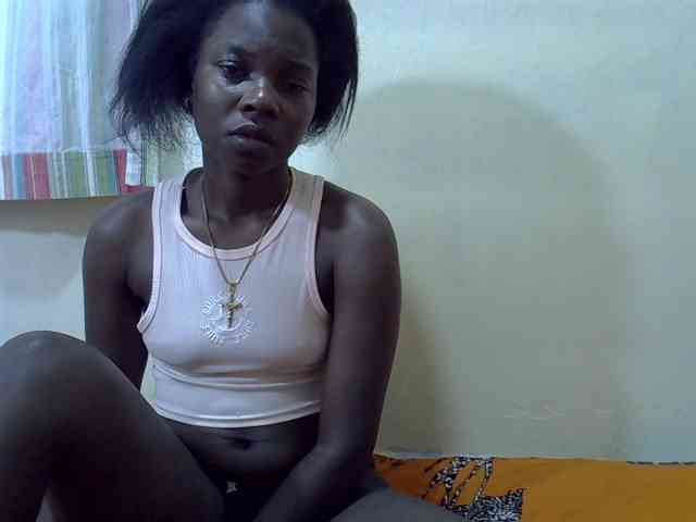 Prettylovie webcam