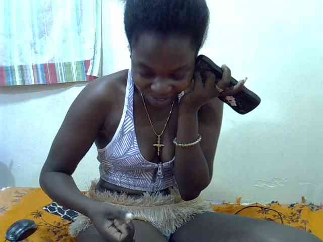 Prettylovie webcam