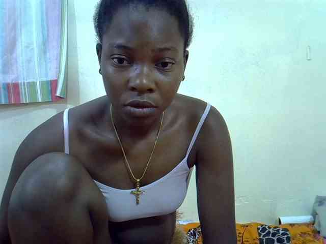 Prettylovie webcam