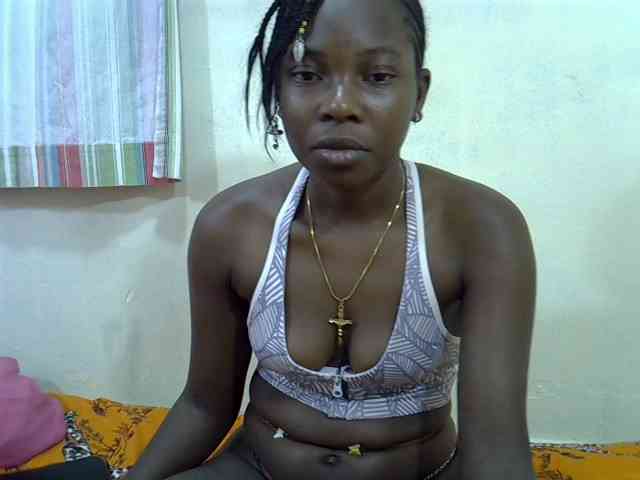 Prettylovie webcam