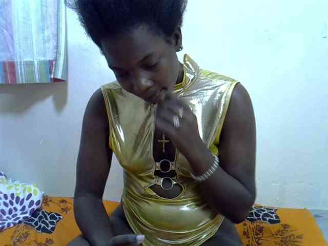 Prettylovie webcam