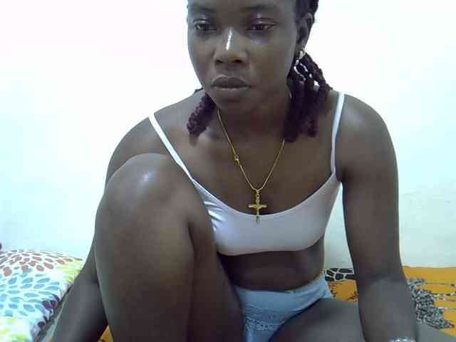 Prettylovie webcam
