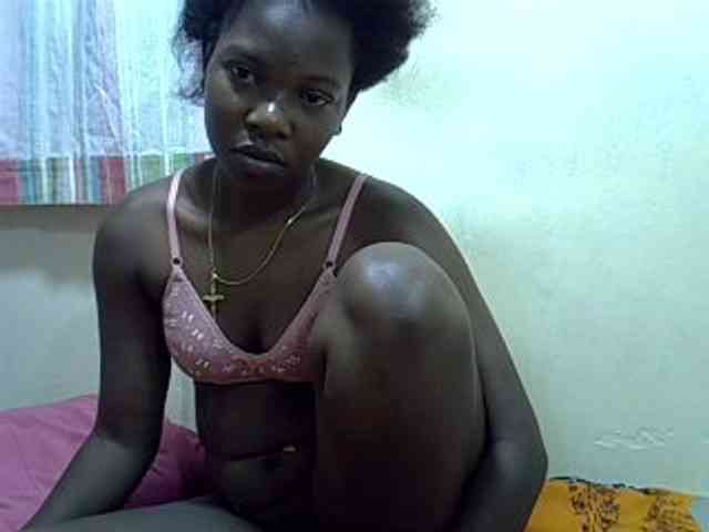 Prettylovie webcam