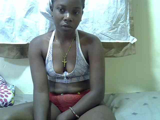 Prettylovie webcam