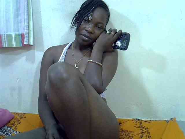 Prettylovie webcam