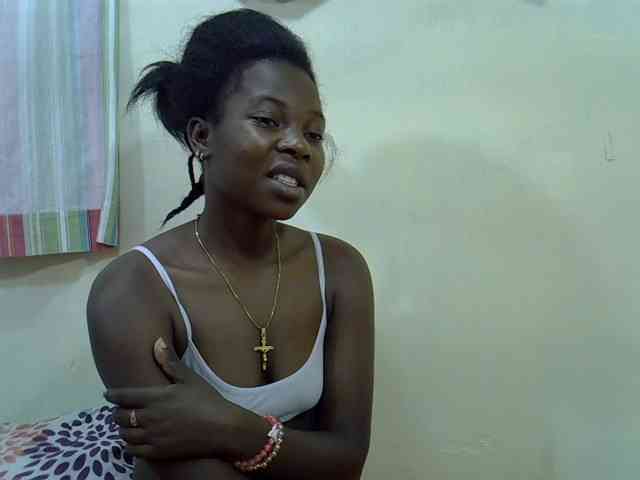 Prettylovie webcam