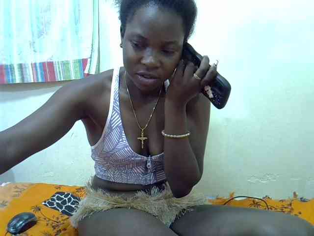 Prettylovie webcam