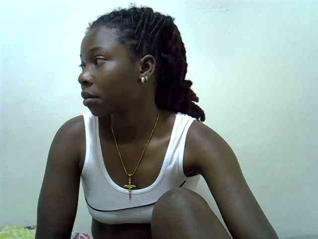Prettylovie webcam