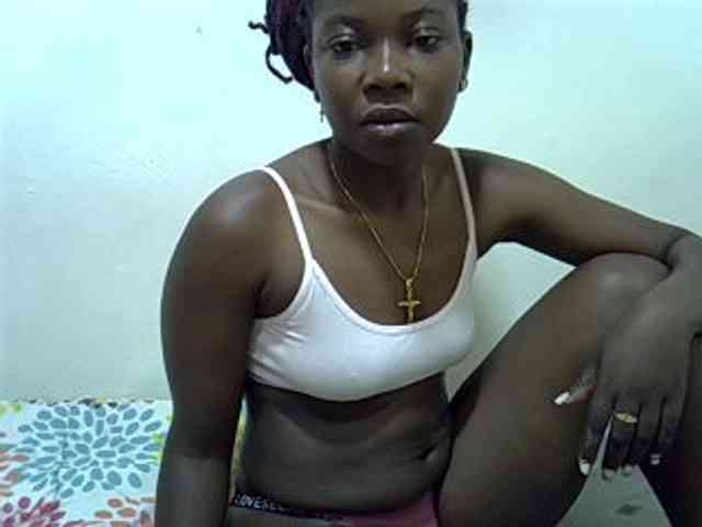 Prettylovie webcam