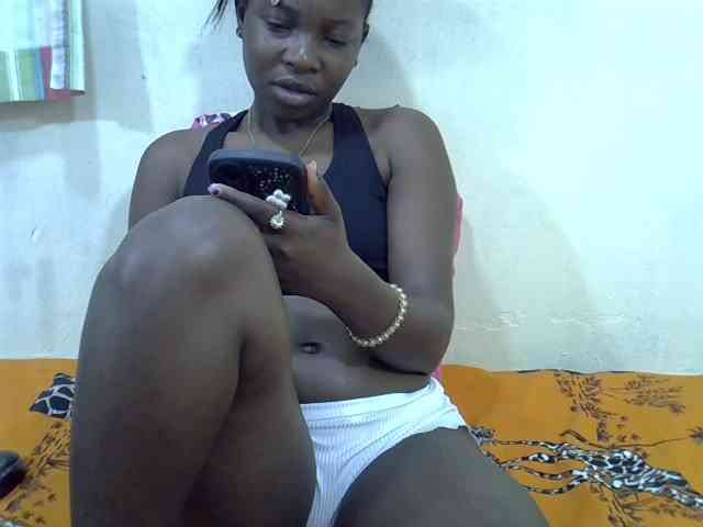 Prettylovie webcam