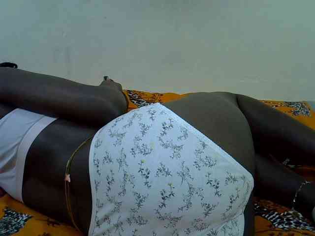 Prettylovie webcam