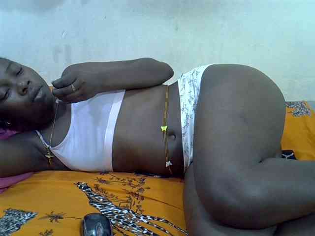 Prettylovie webcam