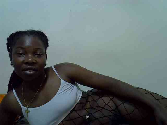 Prettylovie webcam