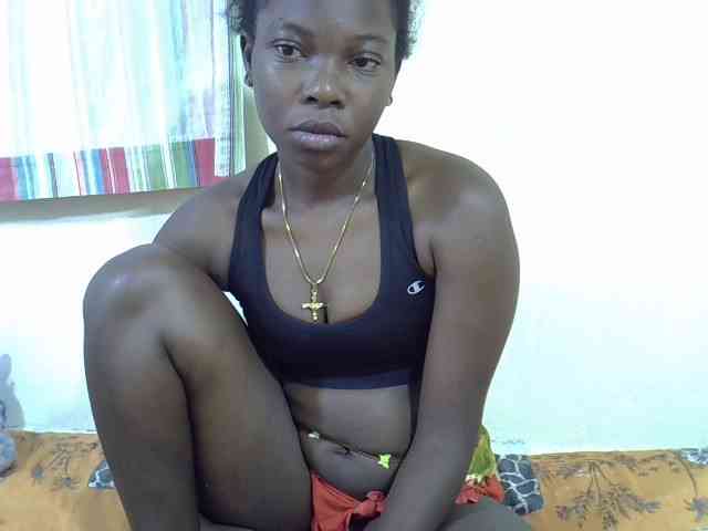 Prettylovie webcam