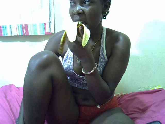 Prettylovie webcam