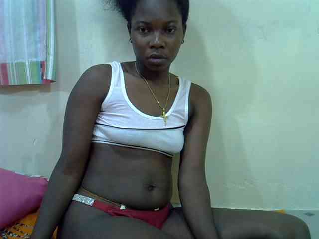 Prettylovie webcam