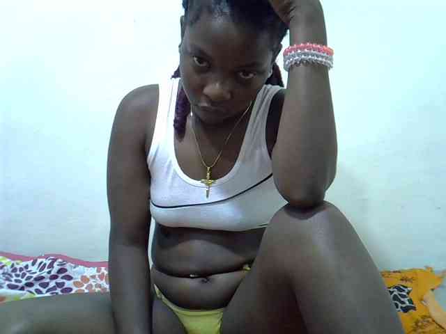 Prettylovie webcam
