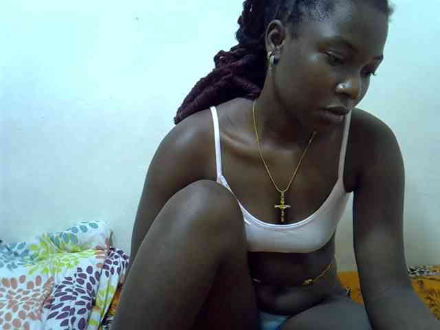 Prettylovie webcam