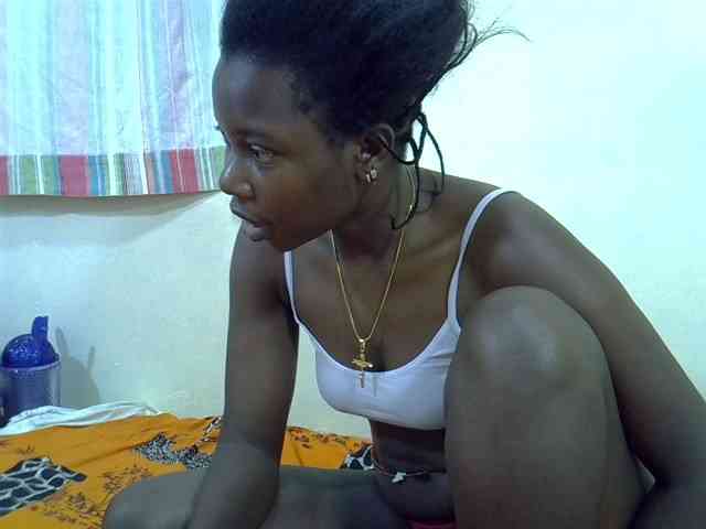 Prettylovie webcam