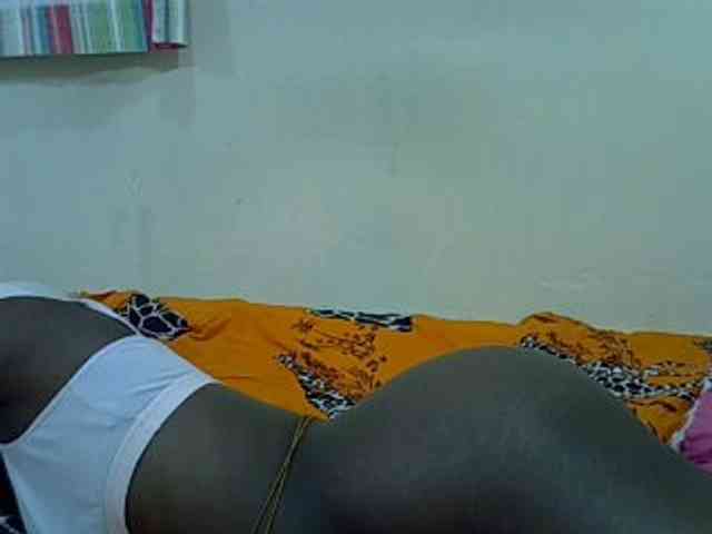 Prettylovie webcam