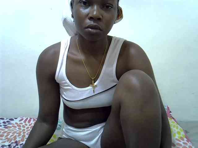 Prettylovie webcam